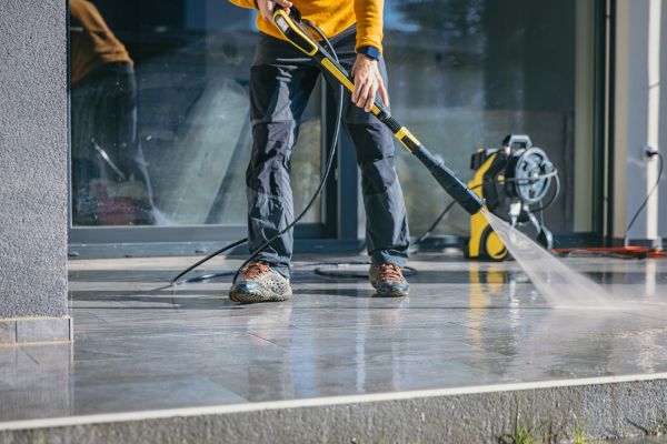 Concrete Cleaning in Cedar Park