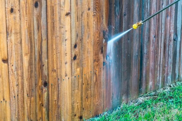 Fence Pressure Washing in Cedar Park