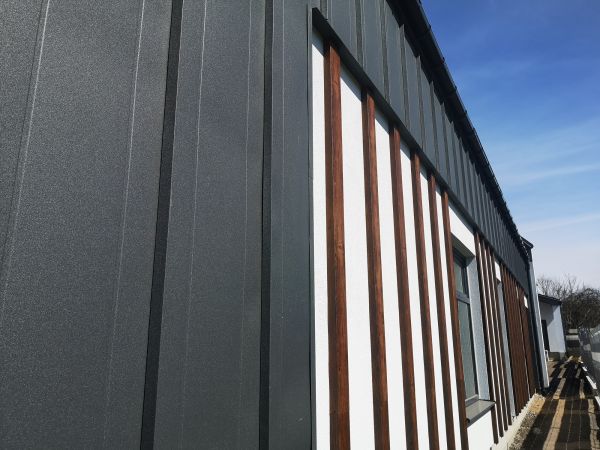 Aluminum Siding Power Washing in Cedar Park