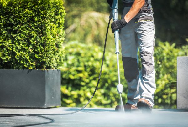 Patio Concrete Cleaning in Cedar Park